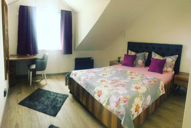 Vila White Trogir Bagian luar foto